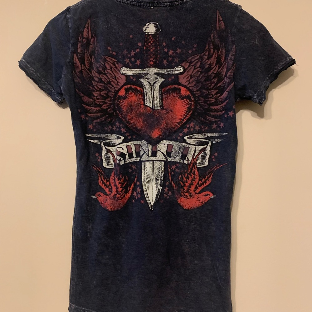 Sinful t-shirt size small